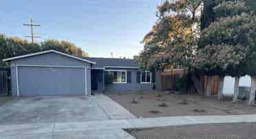 San Jose- 1 room available ($1k)