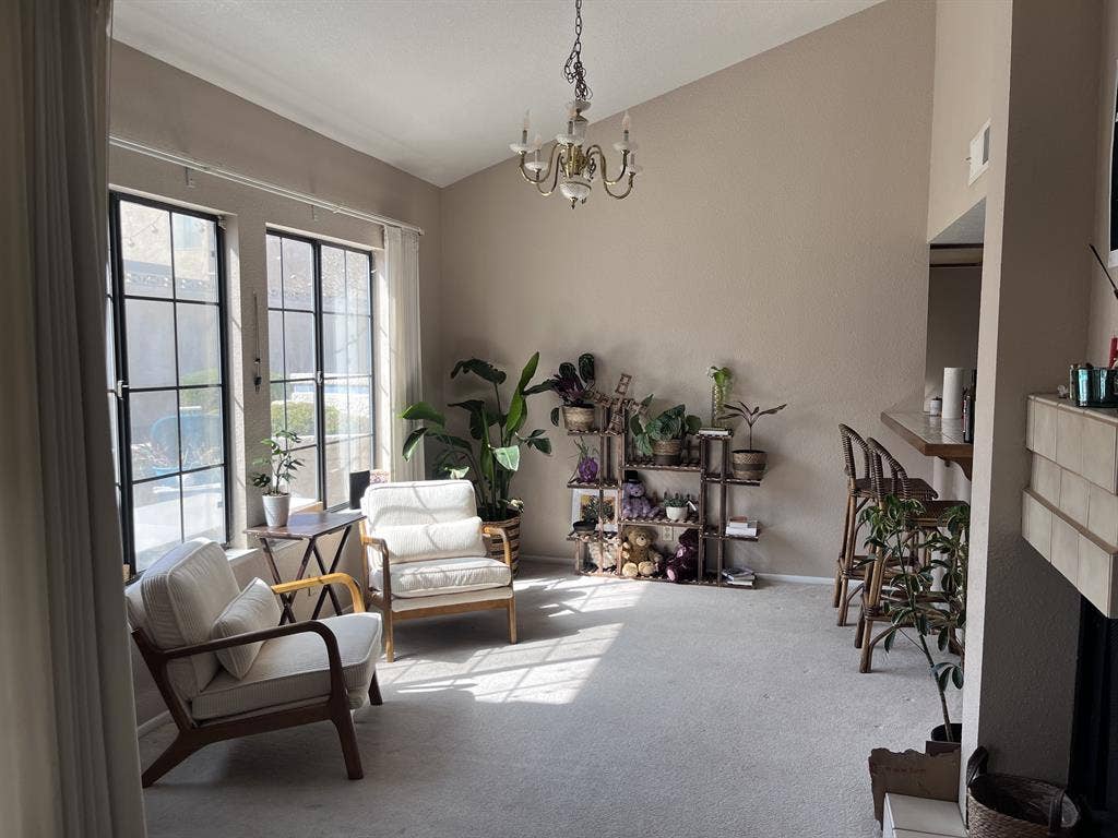 Sublet (July -September )