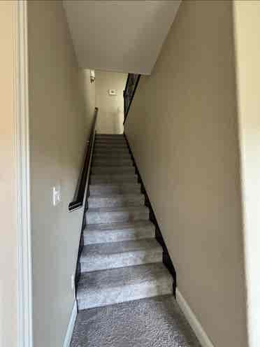 2rooms in Oakland Hills
