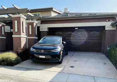 2rooms in Oakland Hills