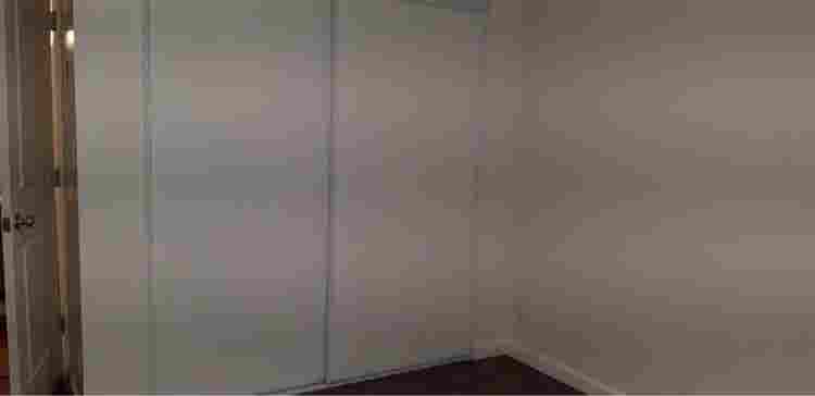 Looking for girl roommate in NoHo!