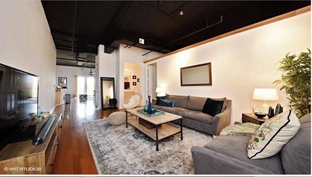 Entire place