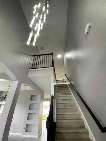 NEW HOUSE. 6 ROOMS AVAILABLE