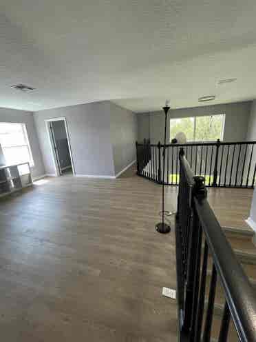 NEW HOUSE. 6 ROOMS AVAILABLE
