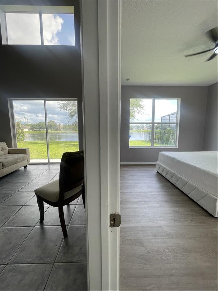NEW HOUSE. 6 ROOMS AVAILABLE