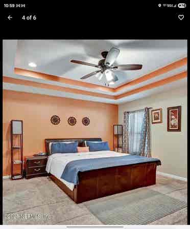 Looking for peaceful roommate