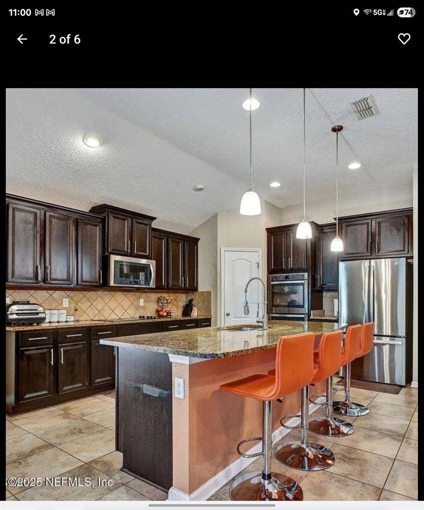Looking for peaceful roommate