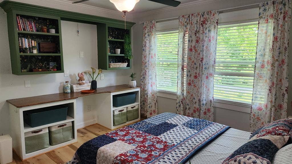 A cozy garden-view bedroom