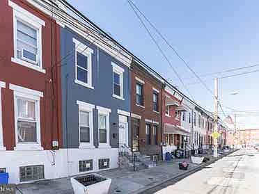 Baths Townhouse