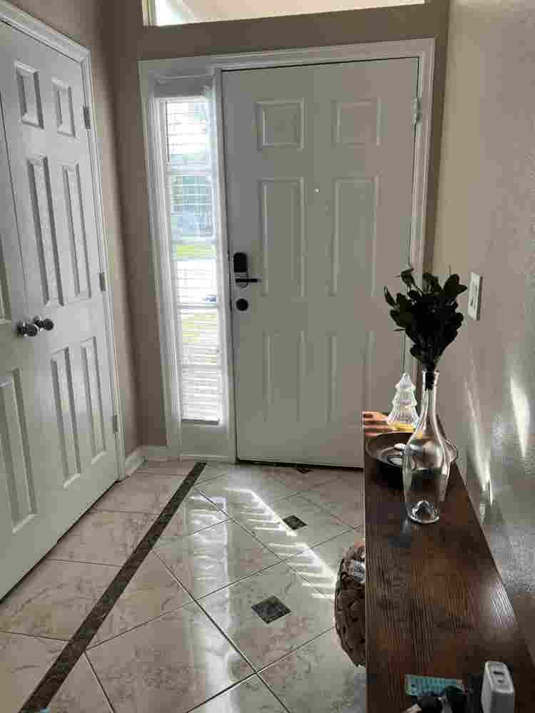 Private Suite • Safe & Pet Friendly