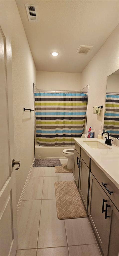 Private room and bathroom available