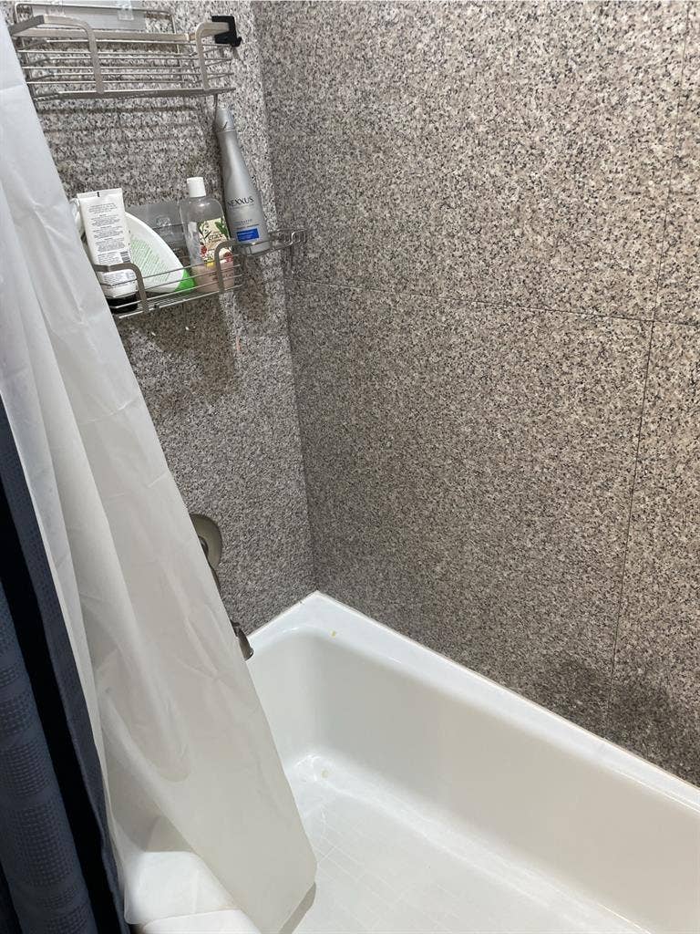 Private room near Shady Grove metro