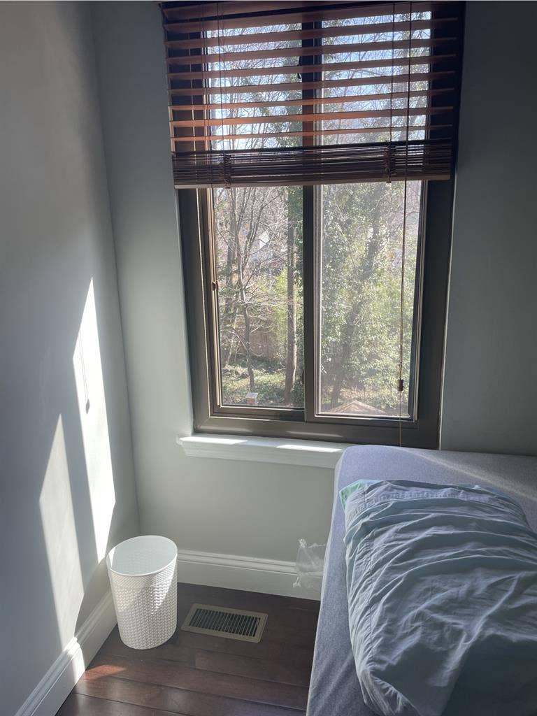 Private rooms in Rockville