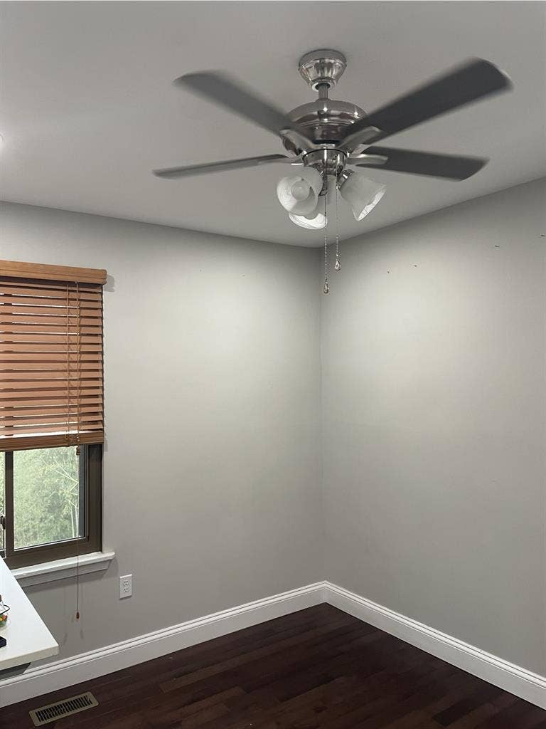 Private room near Shady Grove metro