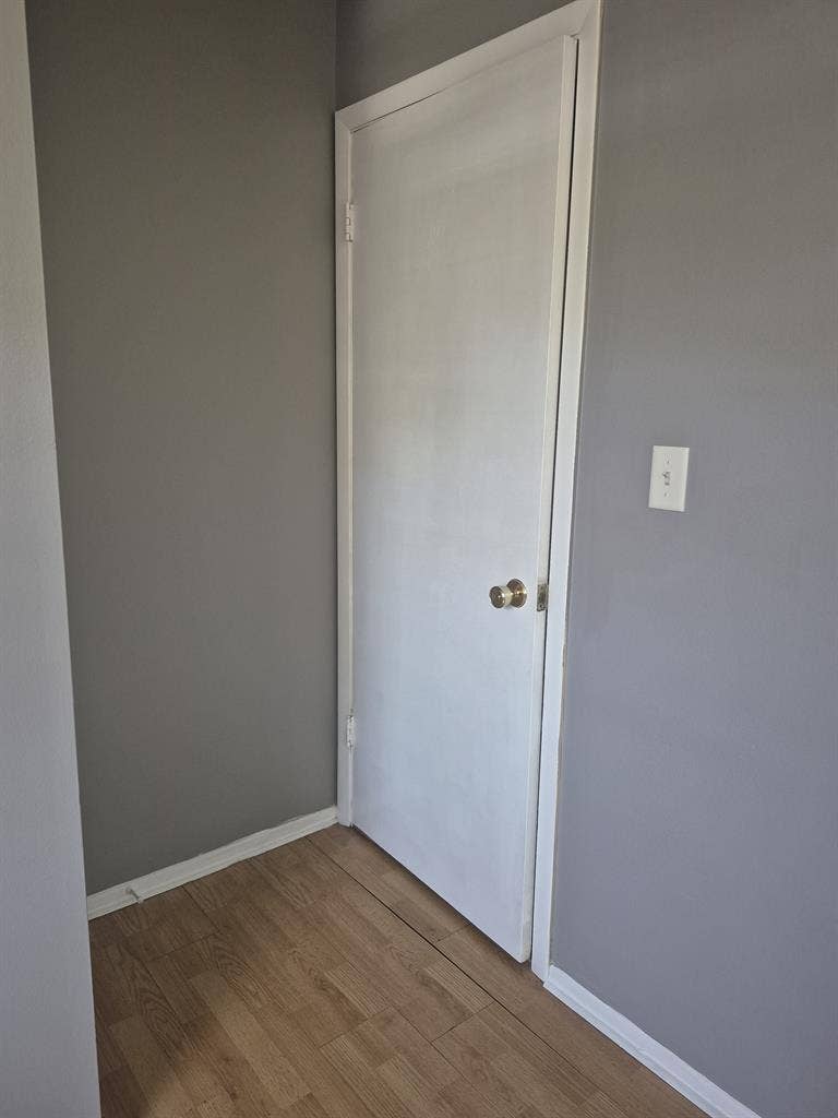 Affordable Sarasota Room