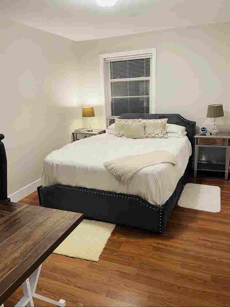 Private Bedroom for Rent