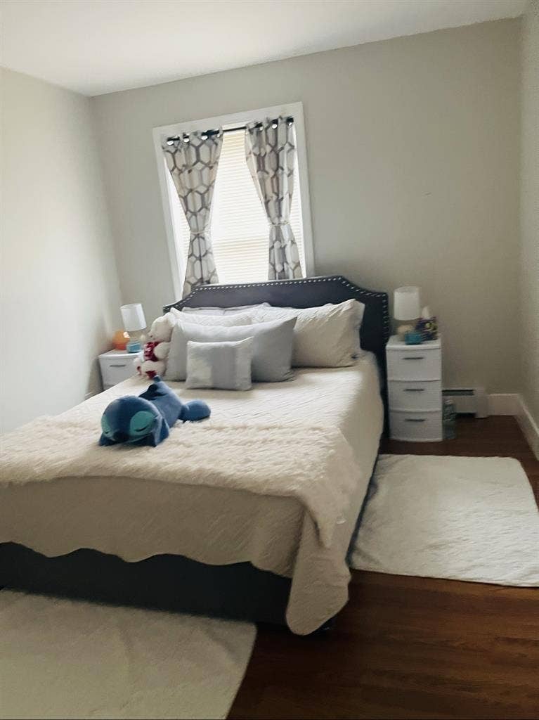 Private Bedroom for Rent