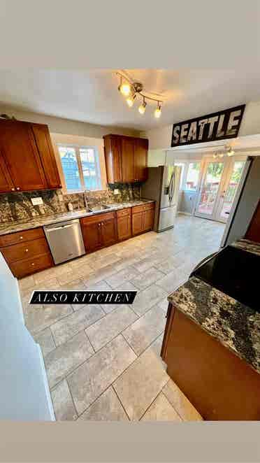 Seattle Lake House!