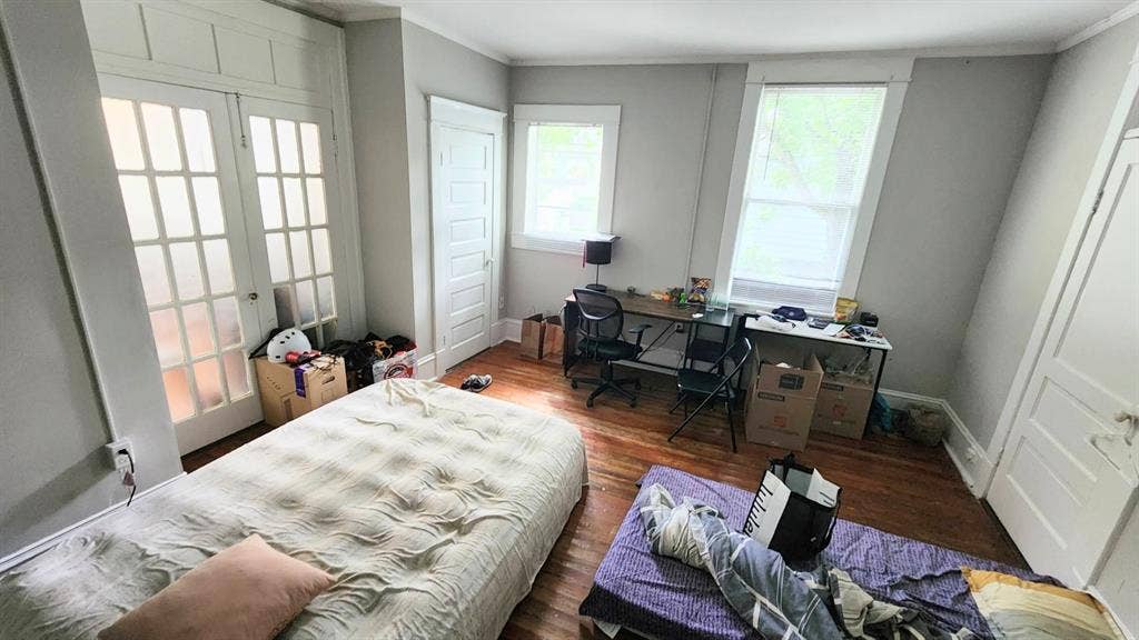 Savannah Room Available