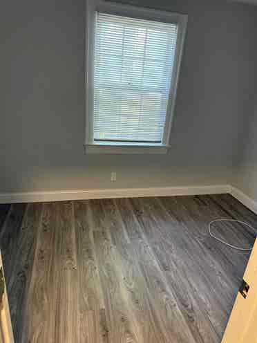 Room for rent/Roommate needed