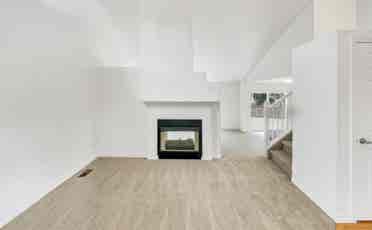 BATH HOUSE FOR RENT