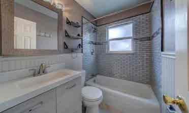ROOM FOR RENT - NO DEPOSIT / CREDIT