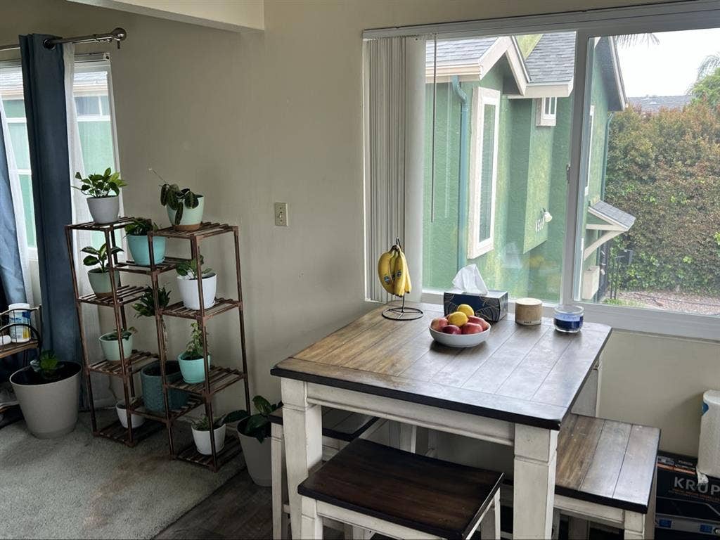 Roommate needed soon flexible lease