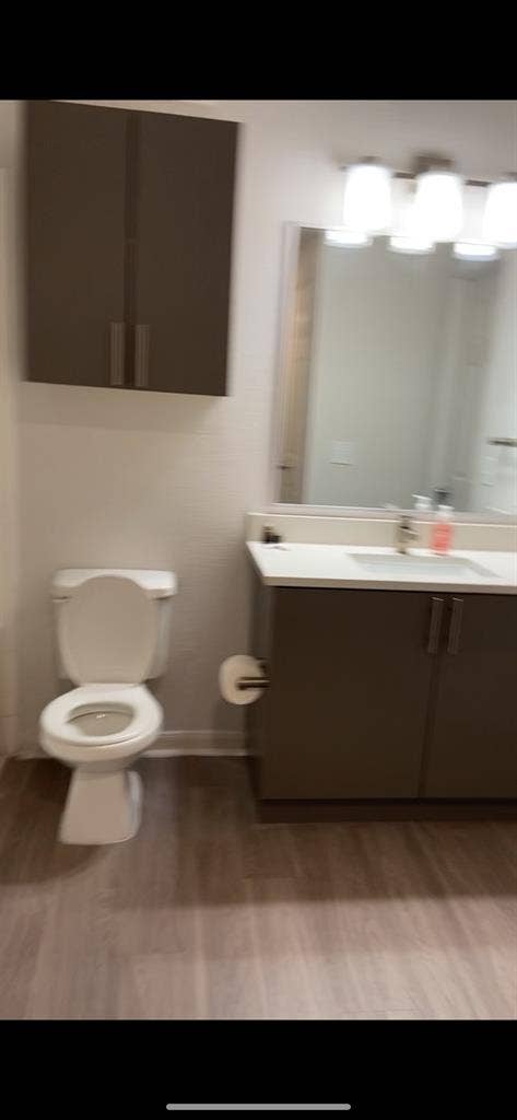 bath w/d with patio