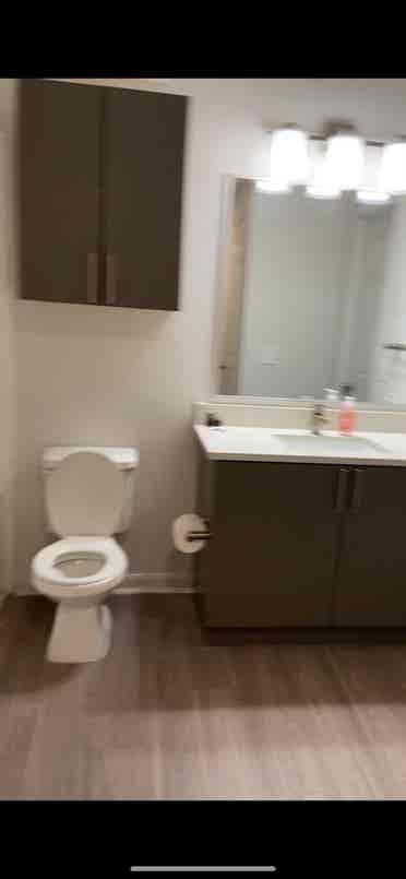 bath w/d with patio
