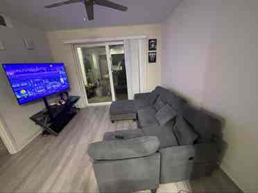 BrandNew Luxury Apartments pa
lmetto