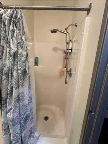 1 private room with shared bath!
