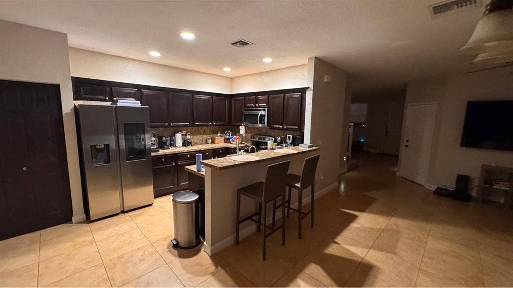 Spacious Room(s) Availabl