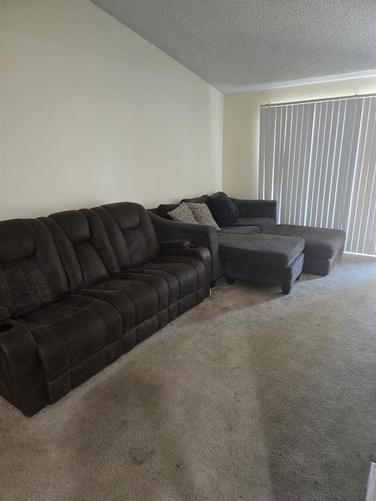 Looking for a roommate