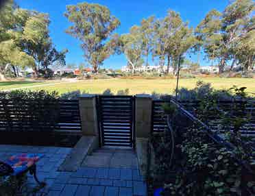 2 x fully furnished rooms available