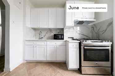 4 BR in New York City