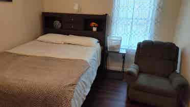 Rooms in Decatur available
