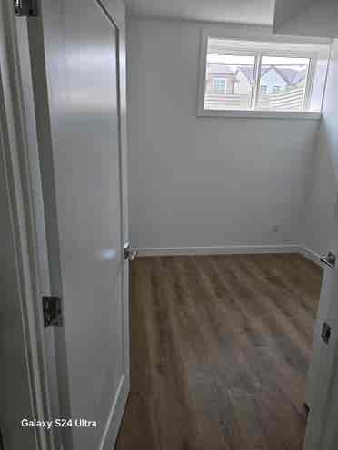 2 Bed Legal Basement in Rangeview