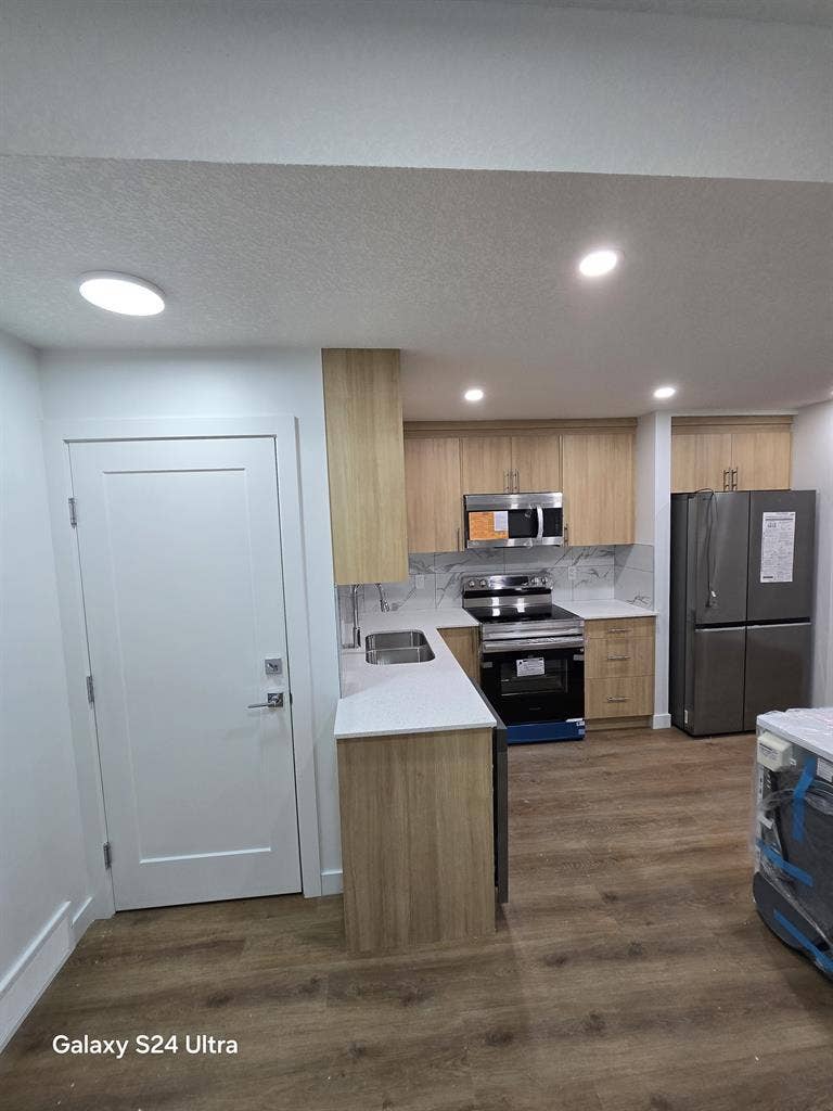 2 Bed Legal Basement in Rangeview