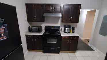 Master bedroom available downtown