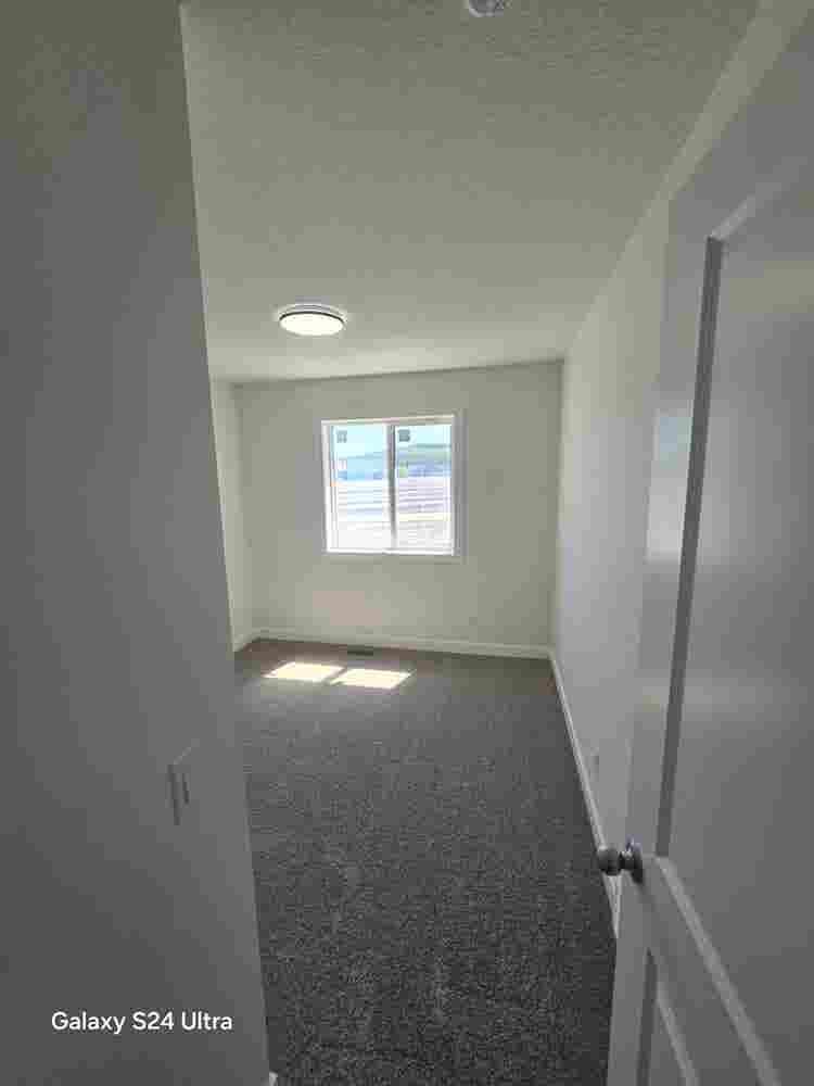 Brand New 4-Bedroom + Bonus Room