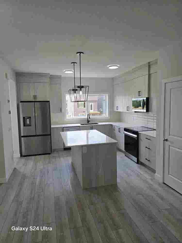 Brand New 4-Bedroom + Bonus Room