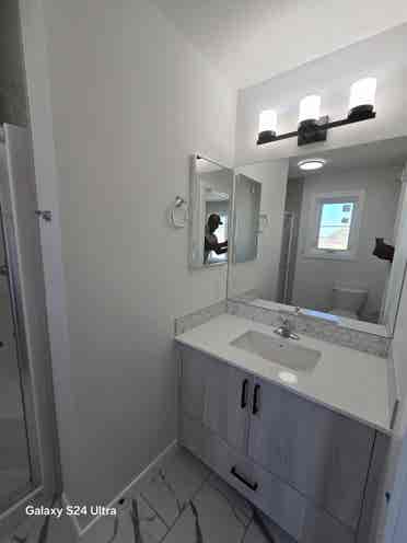 Brand New 4-Bedroom + Bonus Room