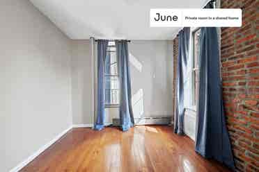 2 BR in New York City