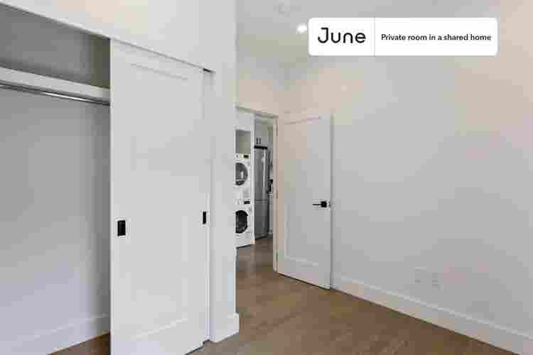 3 BR in New York City