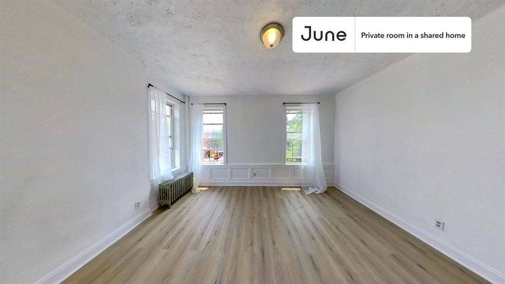 4 BR in New York City