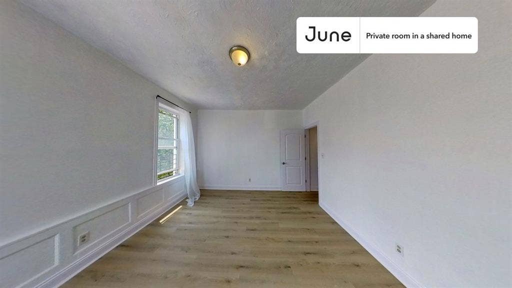 4 BR in New York City
