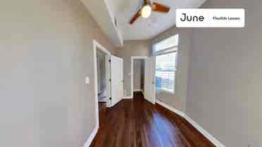 3 BR in Chicago