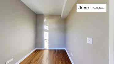 3 BR in Chicago