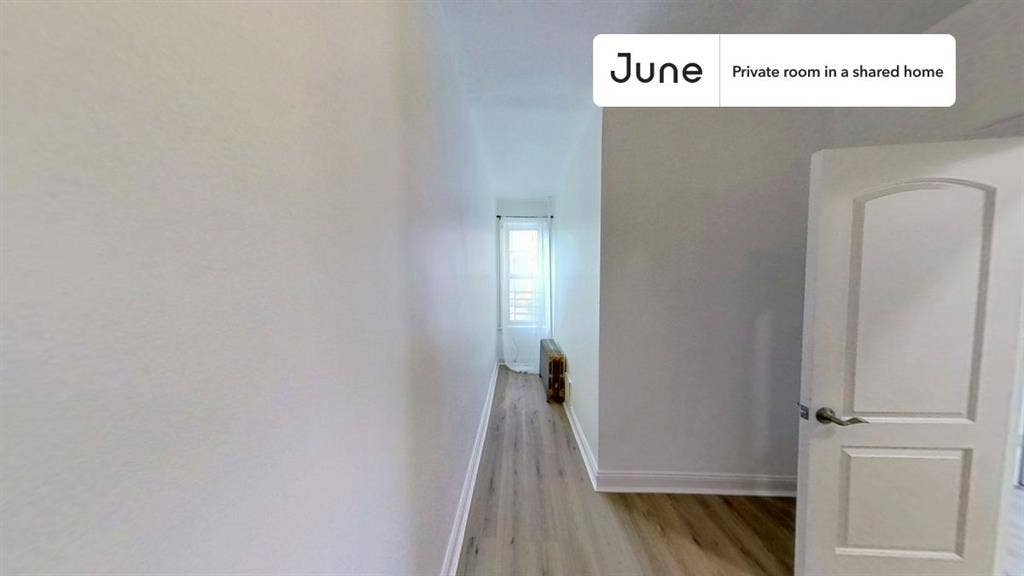 4 BR in New York City