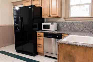 Two bedrooms for price of one!